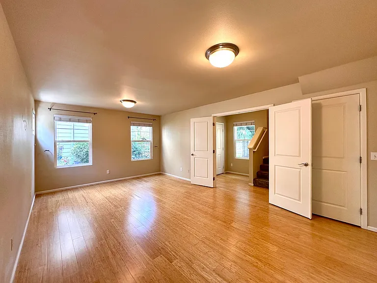 515 225th Pl NE #33 — Photo 5