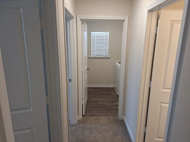 725 Gatestone Ln — Photo 33