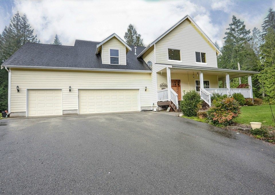 1st image of 1347 SW Chipmunk Hill Ln