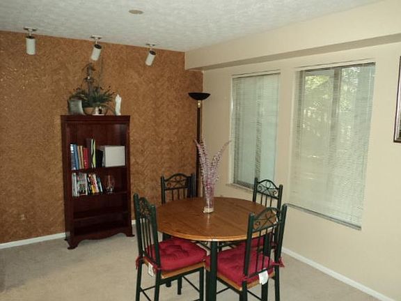 2nd image of 6122 Martingale Ln