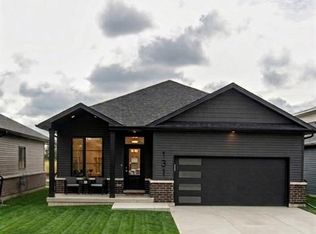 131 Grassland Grv, Chatham Kent, ON N7M 0S5