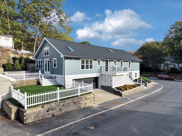 101 Hackensack Rd, Chestnut Hill, MA 02467