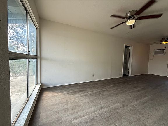 4th image of 139 Trudell Dr