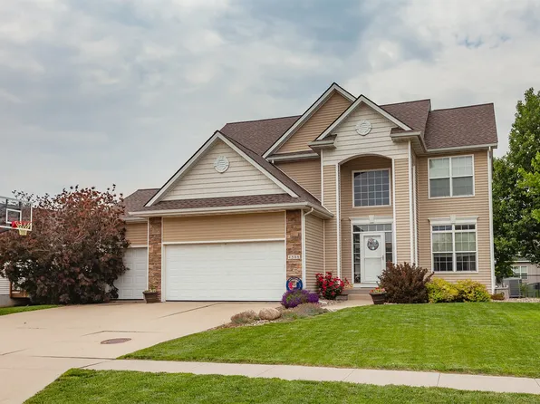 4308 126th St, Urbandale, IA 50323