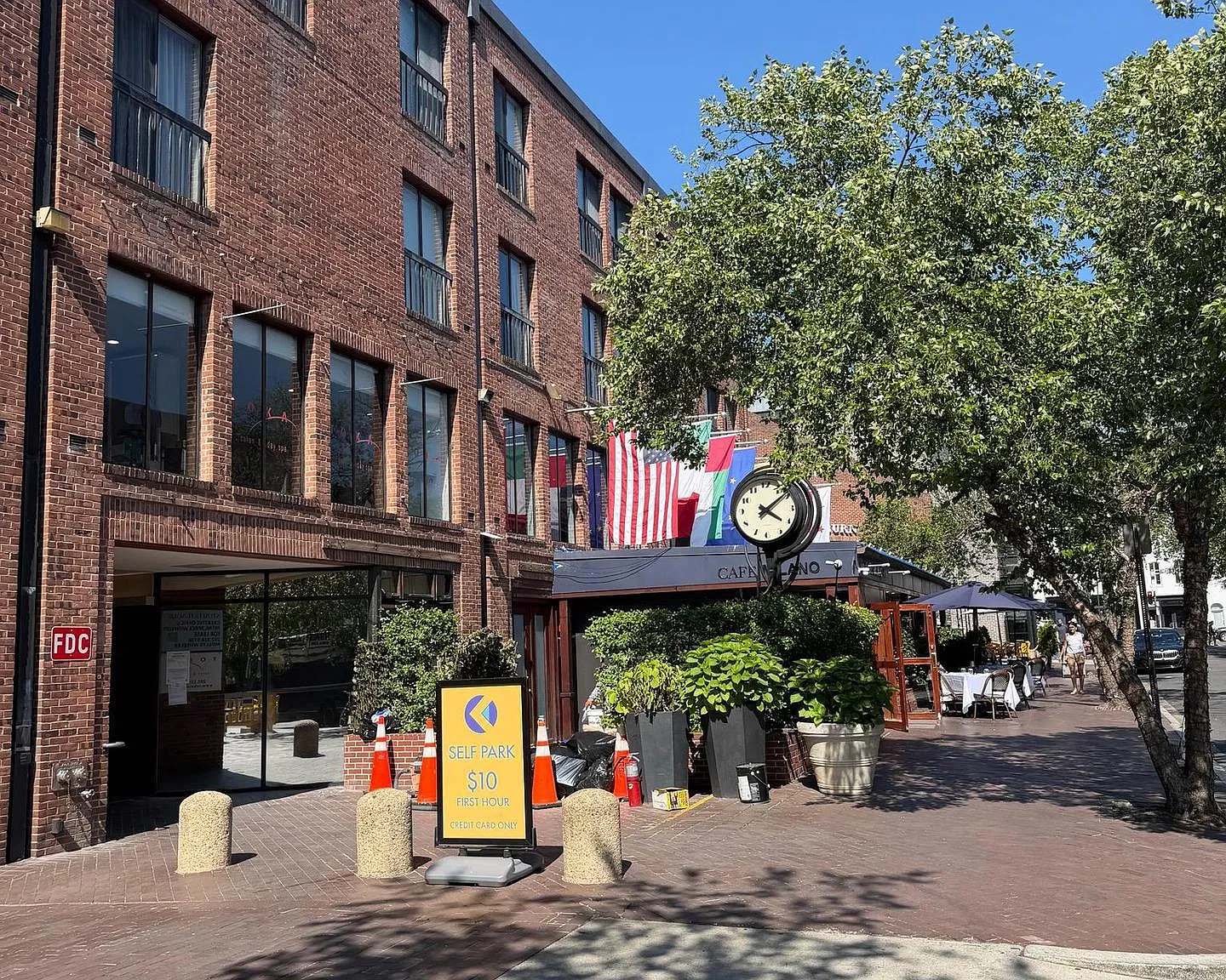 Georgetown — Photo 2