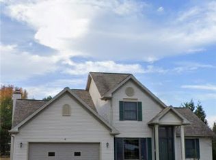 1418 Troon Ave, Brunswick, OH