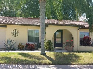 8020 Bushnell Dr, Port Richey, FL 34668