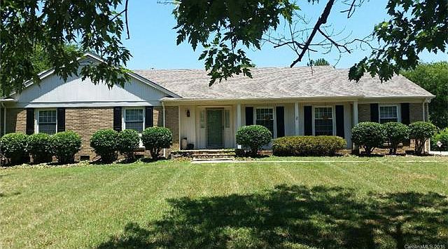 1st image of 4137 Pepperidge Dr