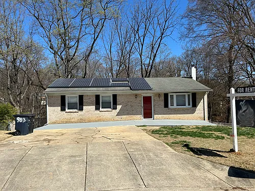 903 Park Ter Photo 1