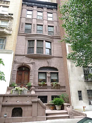 Rented by Sotheby's International Realty | media 12