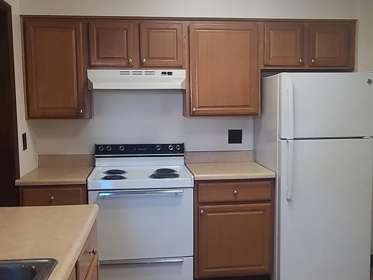 109 Main St #1 — Photo 4