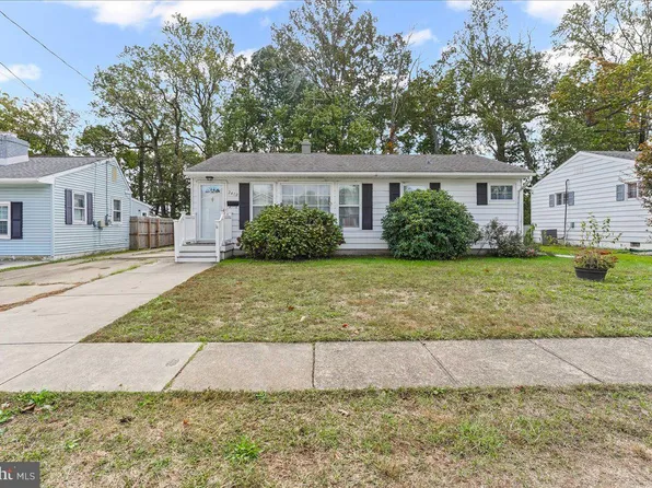 2410 Hammond Pl, Wilmington, DE 19808