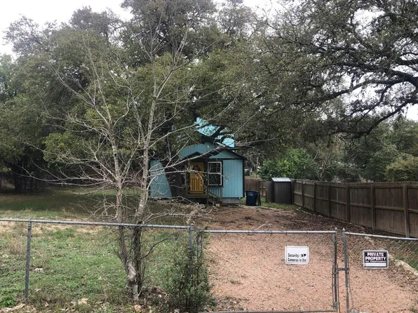 299 Valley View St, Canyon Lake, TX 78133