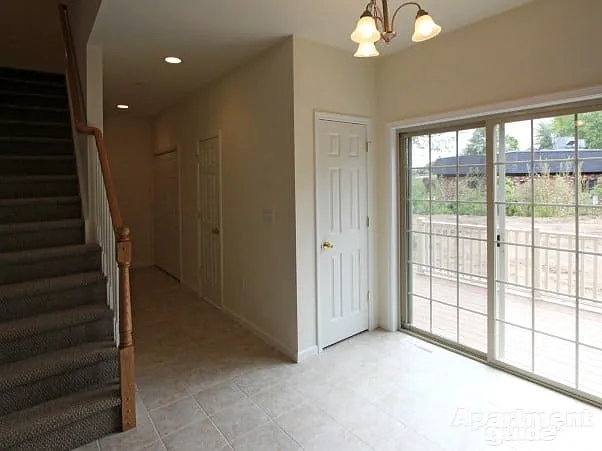 71 Schoolhouse Rd — Photo 8