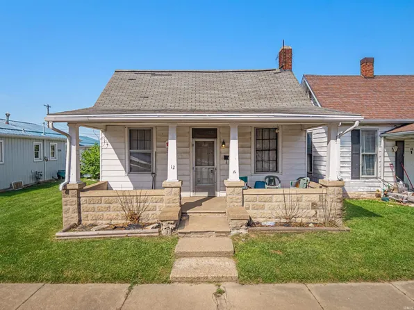12 Dewey Ave, Washington, IN 47501