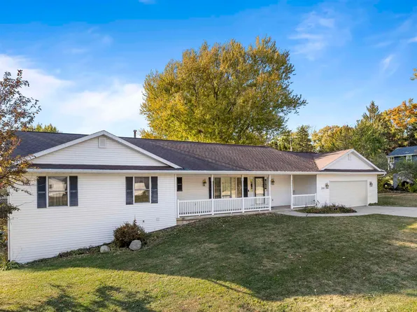 2904 Franz Dr, Rockford, IL 61101