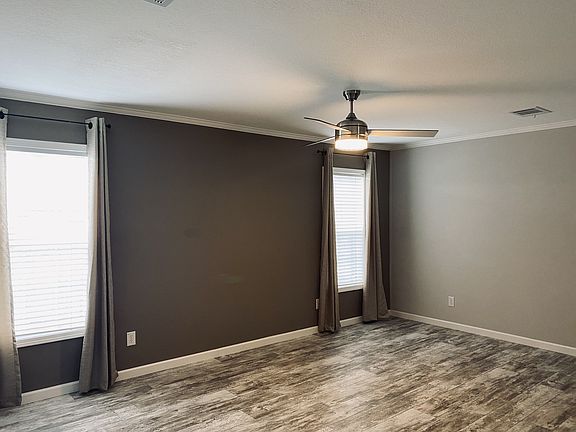 3rd image of 1045 Great Lakes Blvd #Q02