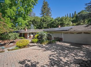 9 Lind Ct, Orinda, CA 94563