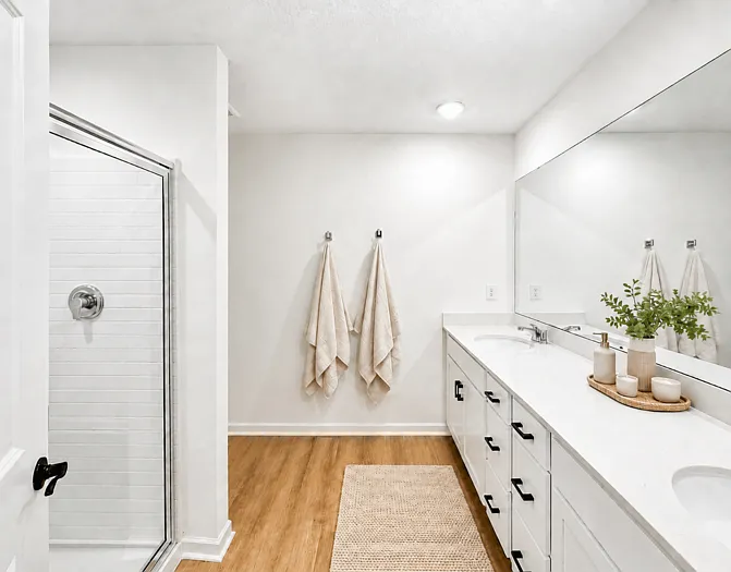 8685 Elmo Rd — Photo 16