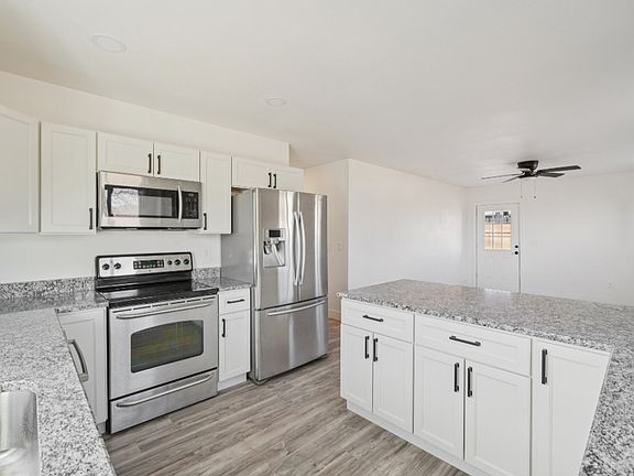 5th image of 15834 W 11th Ave