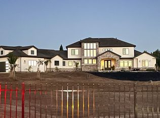 12260 Vineyard Hill Dr, Elk Grove, CA 95624