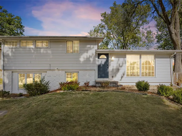 1109 Parkhill Dr, Norwalk, IA 50211
