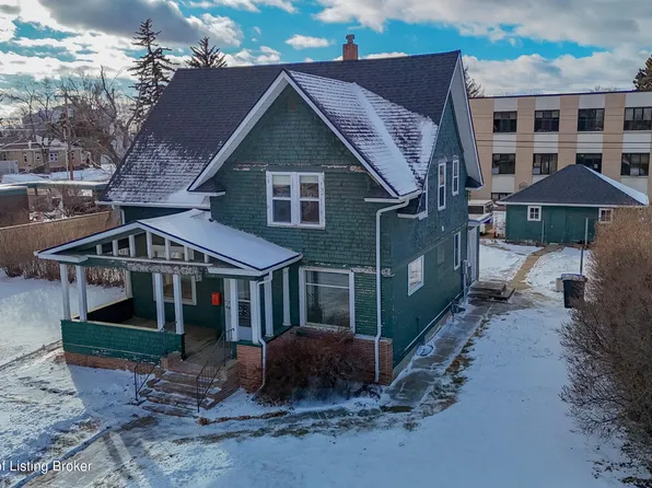125 5th Ave W, Dickinson, ND 58601