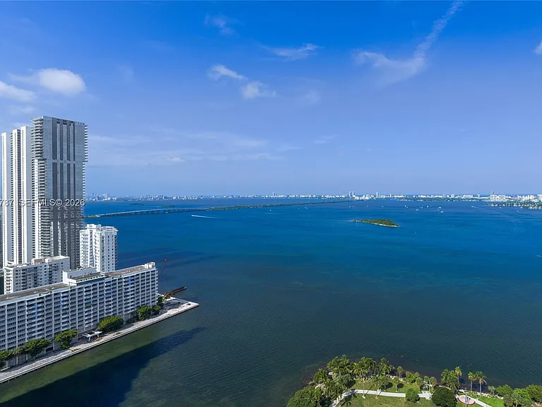 1900 N Bayshore Dr #3612 — Photo 1
