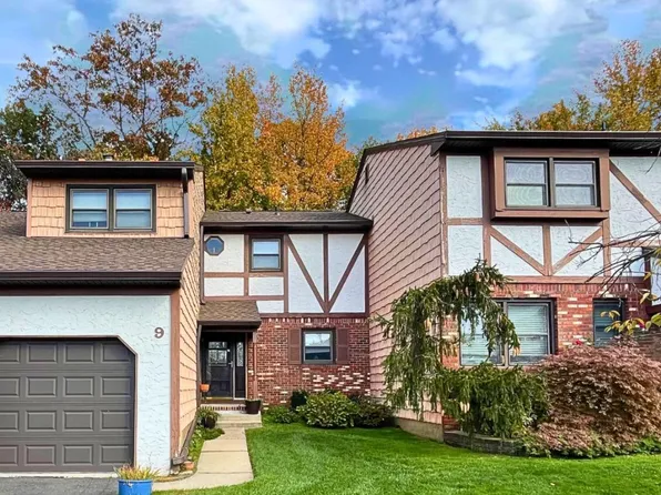 9 Exeter Ct, Sayreville, NJ 08872