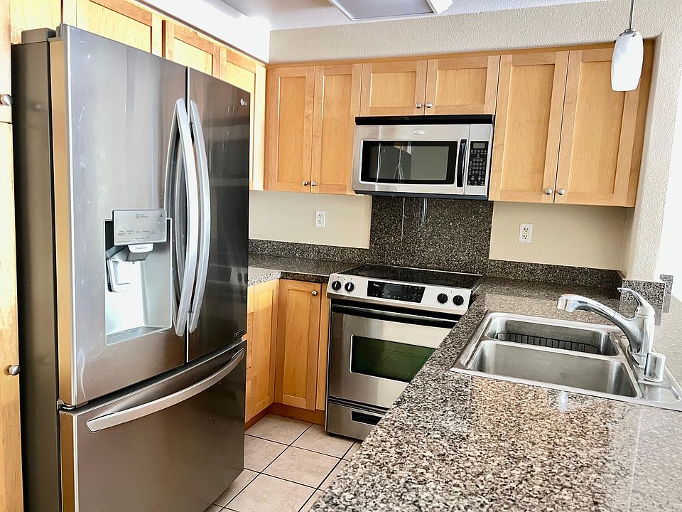 1st image of 92-1516 Aliinui Dr #1702