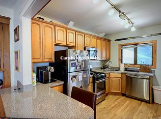 16 Bond St #1A, Somerville, MA 02145