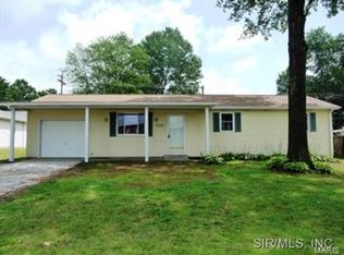 530 N Hunter St, Lebanon, IL 62254