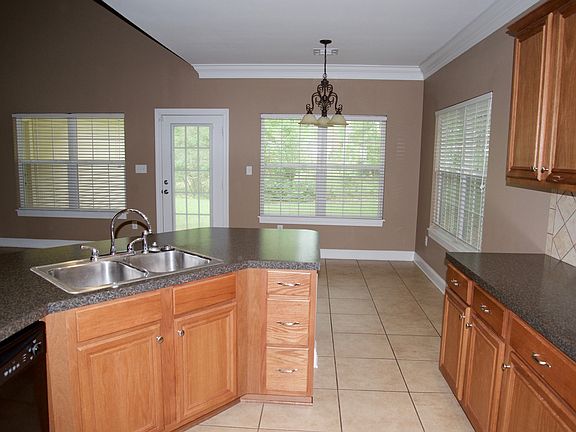 Double Stainless Steal Sink W/ Garbage Disposal