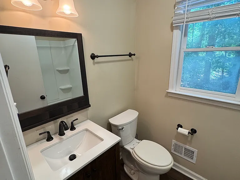 134 Rembert Martin Park #B — Photo 4