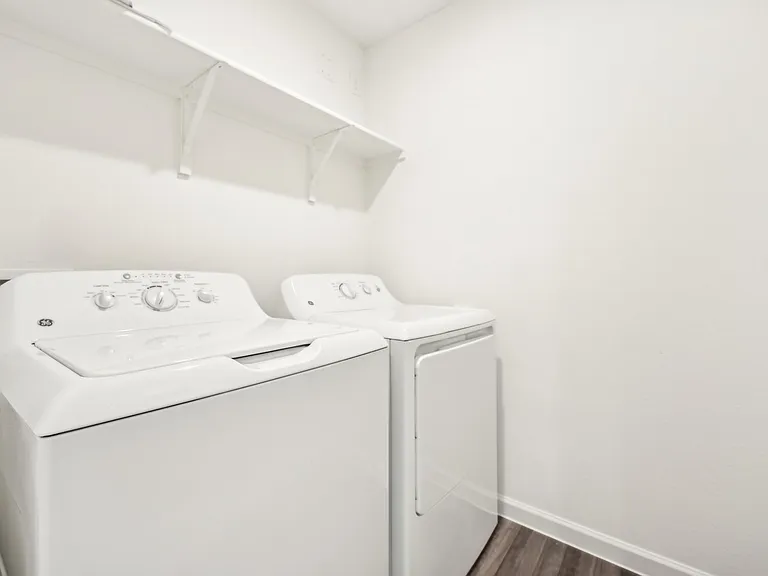 6061 Mojave Dr — Photo 13