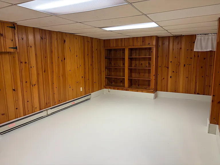 Basement bonus room