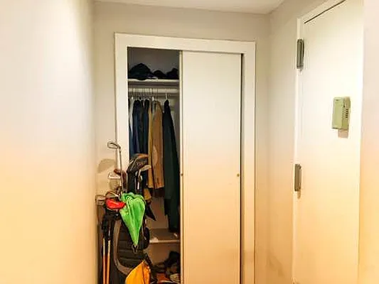 Rented by Friedman Roth Realty | media 10