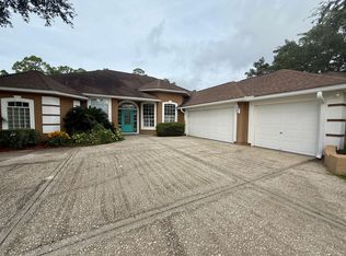 1700 Country Walk Dr, Fleming Island, FL 32003