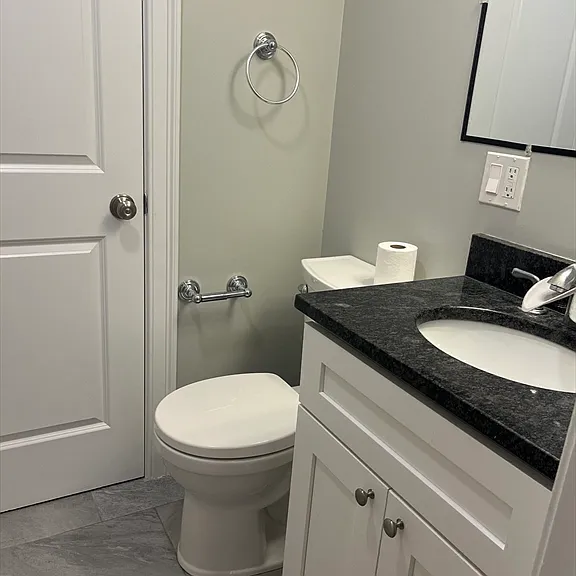 45 Spring St #13 — Photo 4