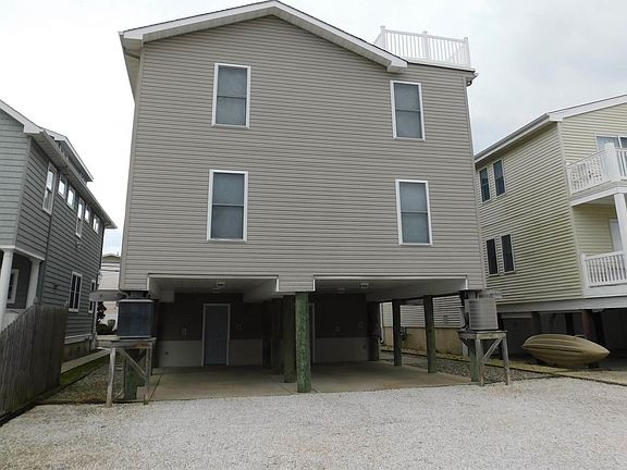 4th image of 3716 Central Ave #1