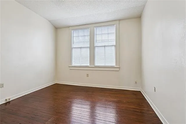 7911 Saint Charles Ave #L — Photo 12