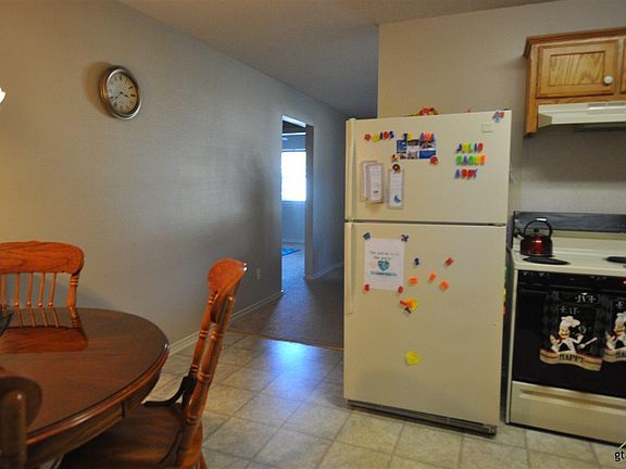 3rd image of 16052 Echo Glen Dr