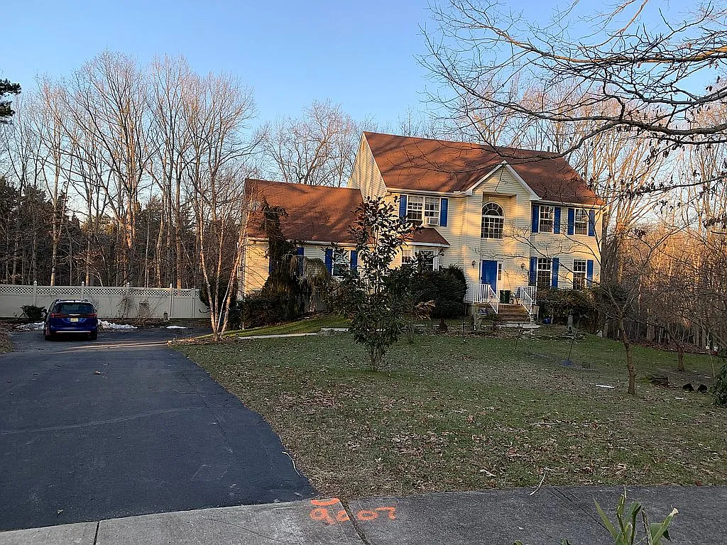 616 Symphony Ct photo 1