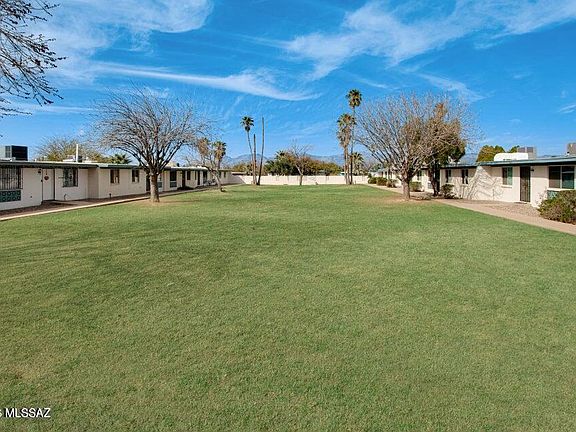 3rd image of 7455 E Desert Spring Dr