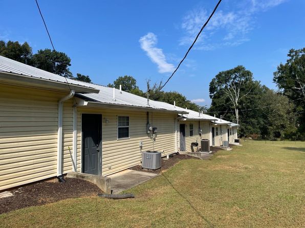 2736 225th Hwy, Chatsworth, GA
