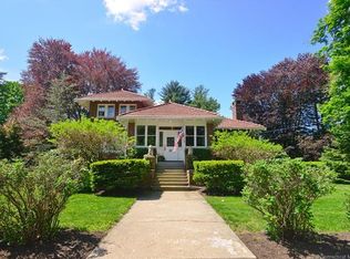 185 Grove St, Putnam, CT 06260