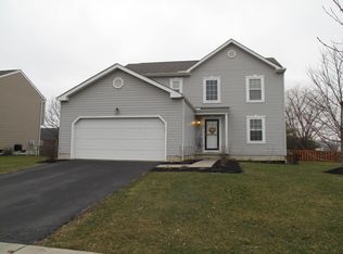 42 Hawthorne Dr, Ashville, OH 43103