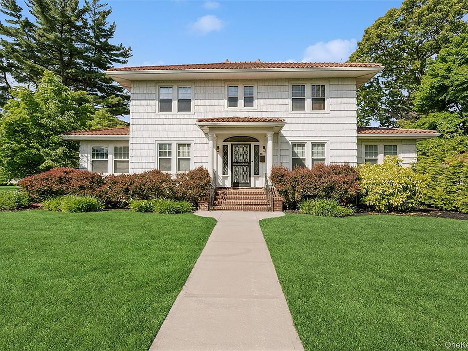 1st image of 50 Roxbury Road