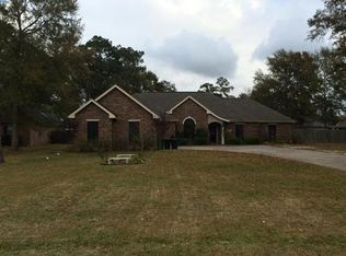 1122 Chariot Dr, Lake charles, LA 70611