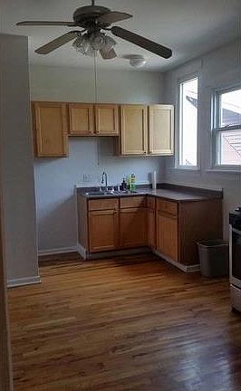 5th image of 2037 W Chase Ave #2